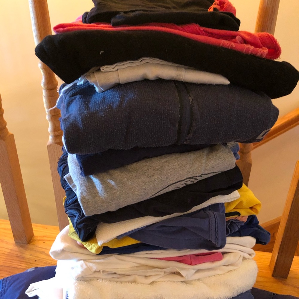 5 lbs of clothes for cleaning, craft, etc car wash - Picture 3 of 7